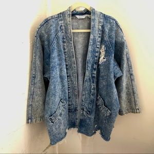 VINTAGE DENIM JACKET